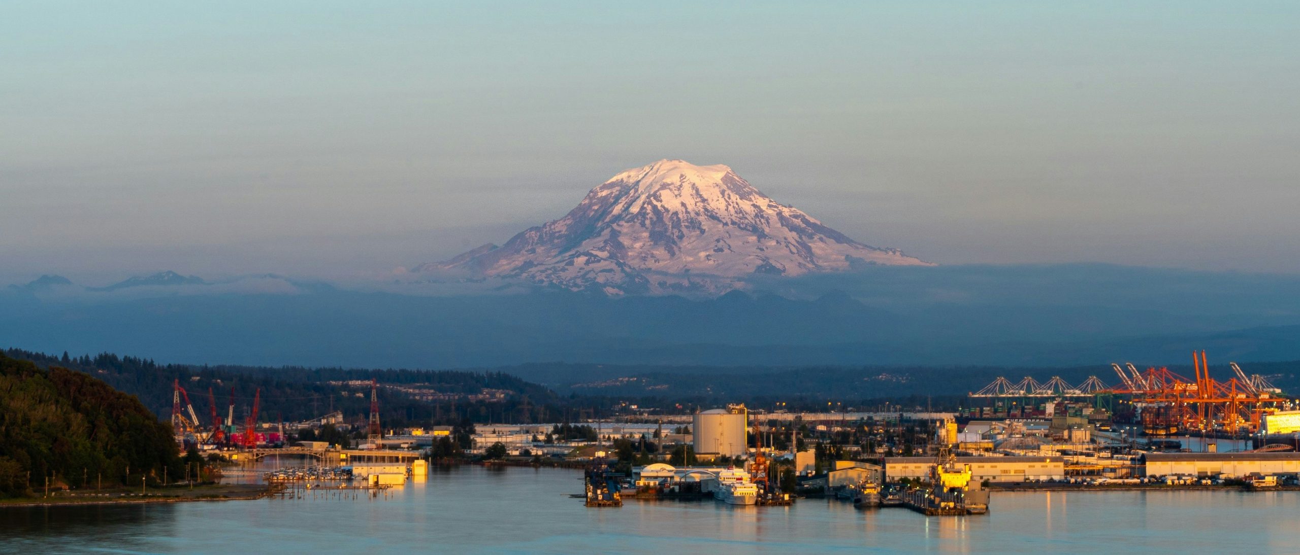 Tacoma Port and the Mountain